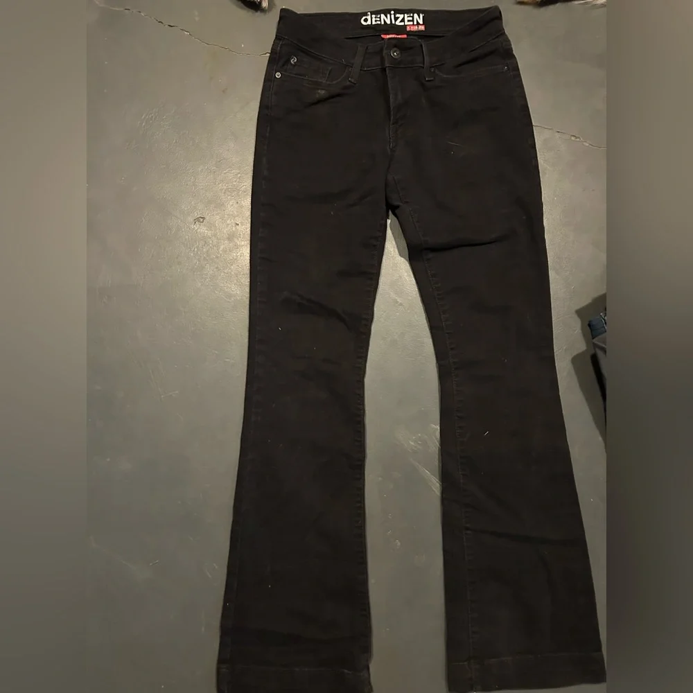 Levi's Classic Black Flare Jeans - Picture 1 of 4